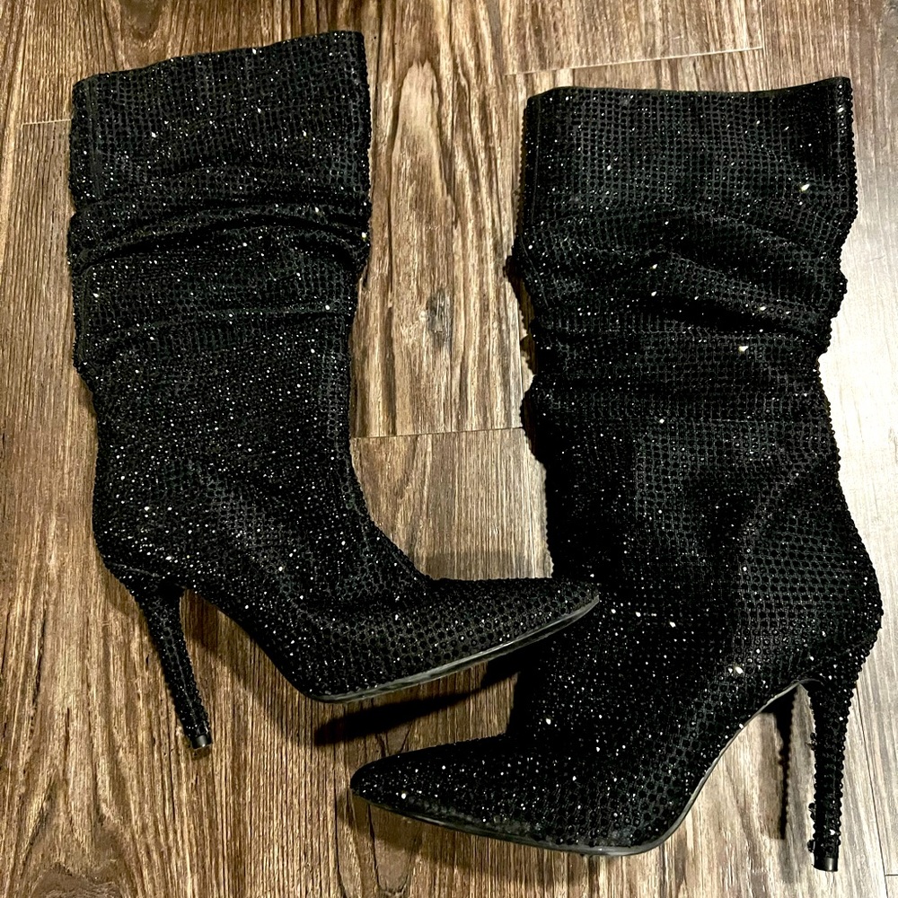 Jessica Simpson size 8m/38